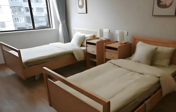 鬼屋孤魂